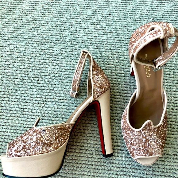 Party shoes. Platform sandals. Size 7. Like new. - Picture 2 of 2